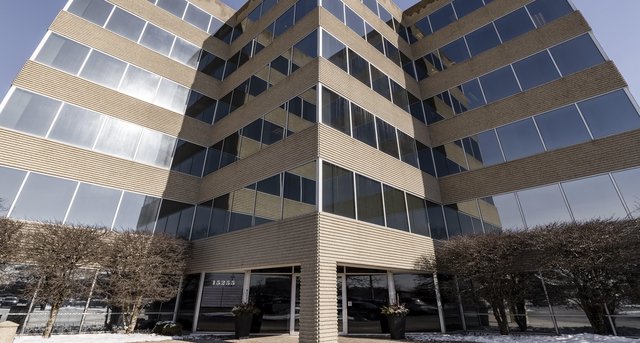 Sewa pejabat Orland Park Center_9-1