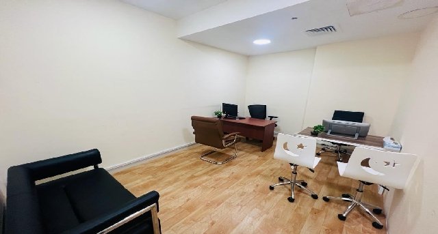 Al Fajer Complex, Oud Metha Road, Dubai — office space for rent, photo 1