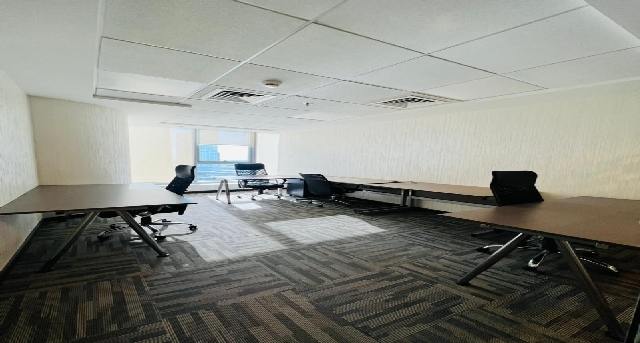 PLATINUM TOWER, CLUSTER I, JUMEIRAH LAKE TOWERS, Dubai — office space for rent, photo 9