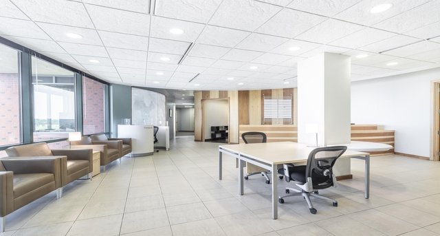 Sewa pejabat Park Bank Plaza_1-1