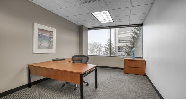 Rent office Park Center Plaza I_3-1