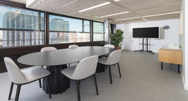 Rent office Paseo de la Castellana 81_10-11
