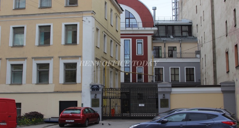 Petrovskiy Dvor, 5b, Maliy prospect — office space for rent, photo 2