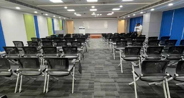 Plot 13, Laxmi Chand Rd, Maruti Udyog, Sector 18_1 임대 사무실-1