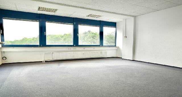 Praunheimer Landstraße 32, Praunheimer Landstraße 32, Praunheimer Landstraße 32 Frankfurt — office space for rent, photo 5