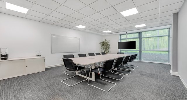 Quatro House, Frimley Road, Frimley, Surrey GU16 7ER — office space for rent, photo 9