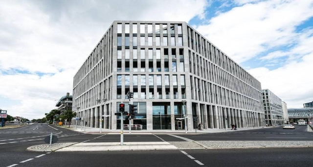 Rahel-Hirsch-Straße 10, Rahel-Hirsch-Straße 10, Rahel-Hirsch-Straße 10 — office space for rent, photo 13