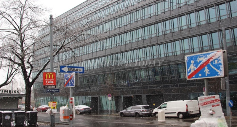 Rivergate, Handelskai 92, 1200 Wien — office space for rent, photo 1