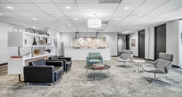Riverwood Center, 3350 Riverwood Parkway, Atlanta,  30339 — office space for rent, photo 1