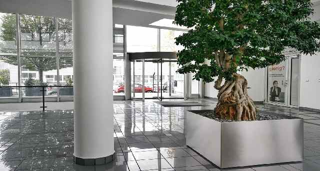 Röntgenstraße 7-9, Röntgenstraße 7-9, Röntgenstraße 7-9 — office space for rent, photo 2