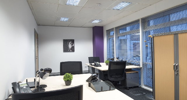 Saint Andrew Square 9-10, Saint Andrew Square 9-10, Edinburgh EH2 2AF — office space for rent, photo 4