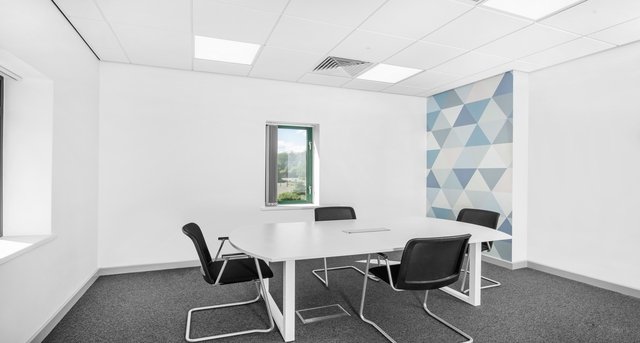 Salts Mill Road, Salts Mill Road, Shipley, West Yorkshire BD17 7TD — office space for rent, photo 2