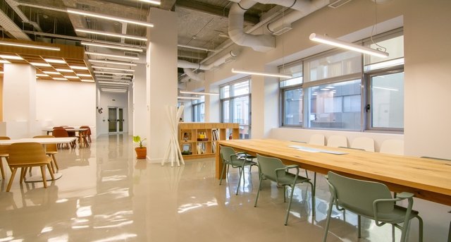 Rent office Solonos 53 and Sina Street_1-1
