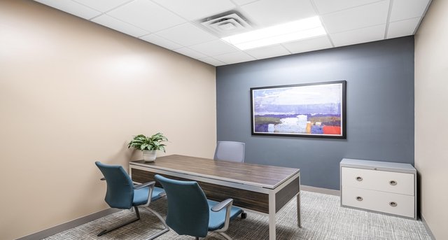 Rent office South Bend Business Center_7-1