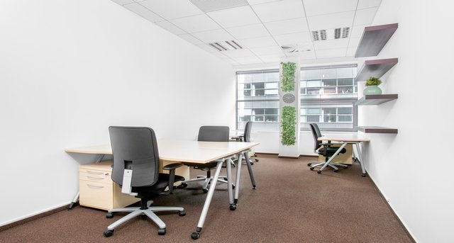 Affitto uffici Spielberk Office Centre_3-1