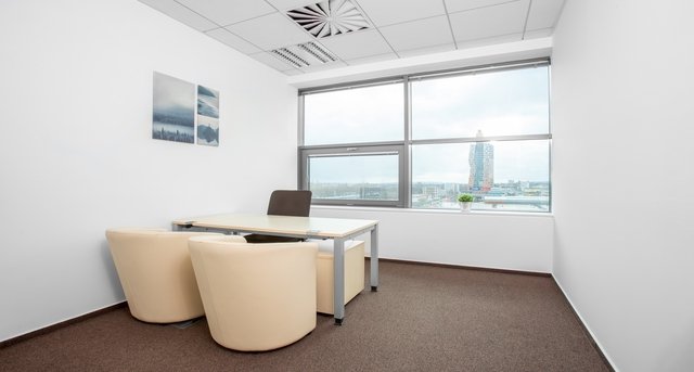 Rent office Spielberk Office Centre_6-1