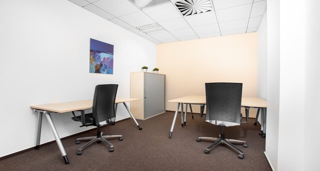 Rent office Spielberk Office Centre_7-1