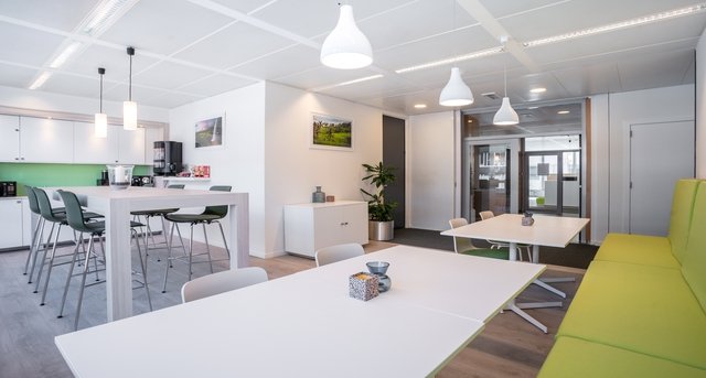 Rent office Square de Meeus_4-1