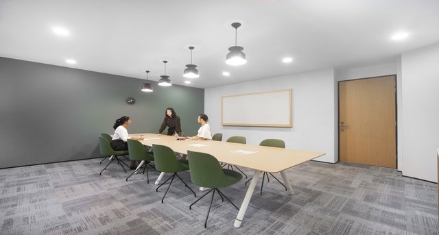 Sewa kantor Standard Chartered Building_7-7
