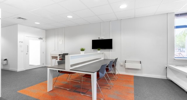 Strensham Services, M5 J8, Worcester, WR8 0BZ — office space for rent, photo 4