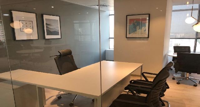 The Onyx Tower 1, Sheikh Zayed Road, The Greens, Dubai — office space for rent, photo 1