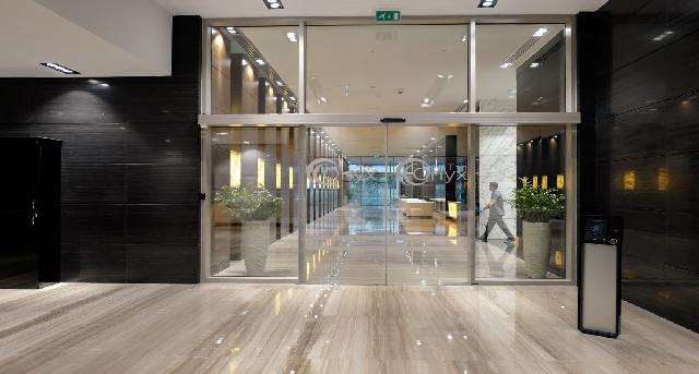 The Onyx Tower 1, Sheikh Zayed Road, The Greens, Dubai — office space for rent, photo 7
