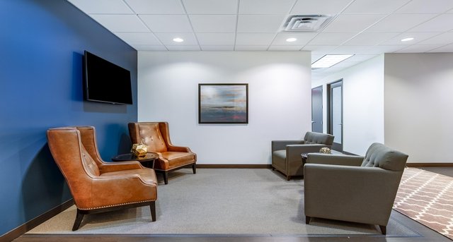 Rent office The Avenue Murfreesboro_6-1