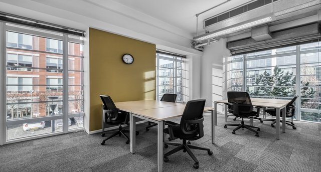 Sewa pejabat The Hub Farnborough Business Park_3-1