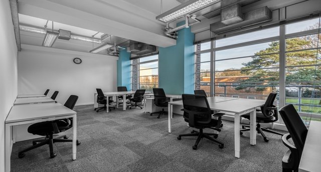Sewa pejabat The Hub Farnborough Business Park_4-1