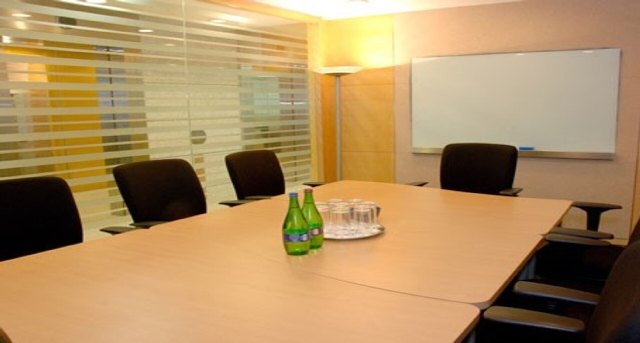مكتب للايجارThe Lee Gardens, 33 Hysan Avenue, 45th Floor_1-1