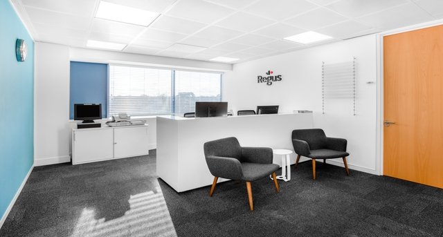 Sewa kantor The Pinnacle 3F_1-1