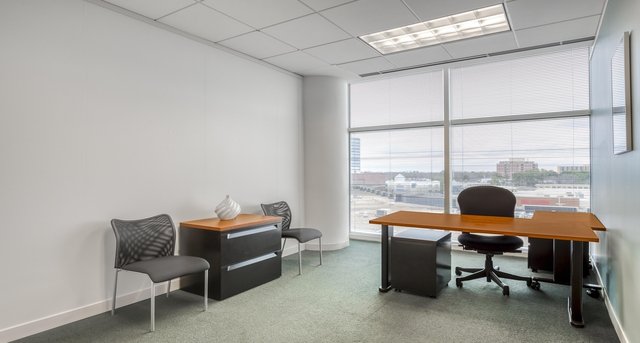 The Pinnacle Building, 3455 Peachtree Road Northeast, Atlanta, GA 30326 — office space for rent, photo 3