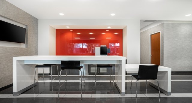 Rent office Three Sugar Creek Center_4-1