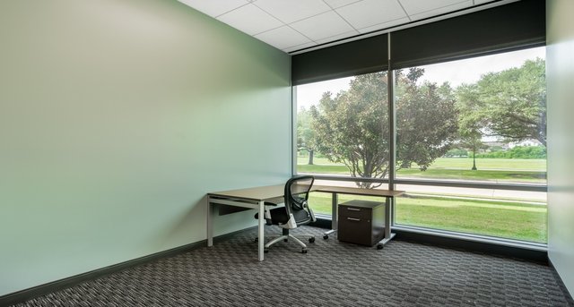 Rent office Three Sugar Creek Center_5-1