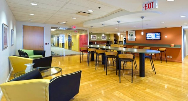 レンタルオフィス Toronto Airport Corporate Centre_1-1
