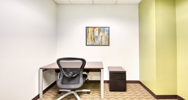 Rent office Trump Plaza_5-1