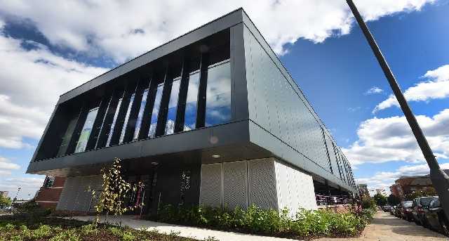 Büros zu mieten Universities Centre_3-1