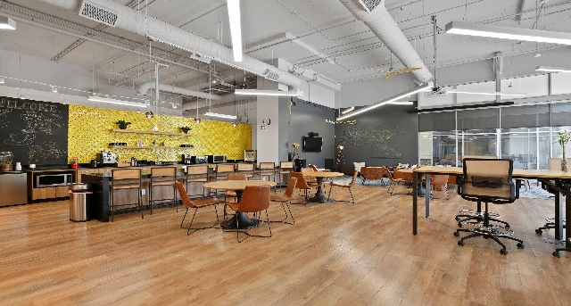 Uptown - Dallas  3232 McKinney Avenue, Uptown - Dallas  3232 McKinney Avenue, Boston 75204 — office space for rent, photo 2