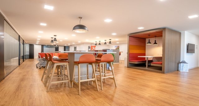 Rent office Viktoriastrasse_1-1