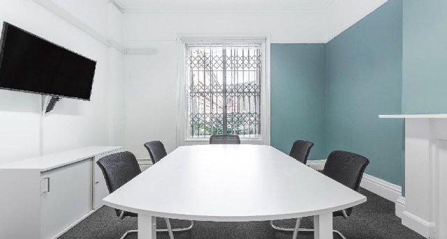 Rent office Warwick Road_6-1
