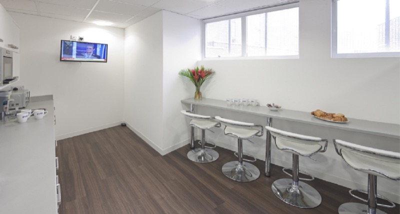 Waterloo House Business Centre, Waterloo House Business Centre, Waterloo Road, SE1 8XD London — office space for rent, photo 4