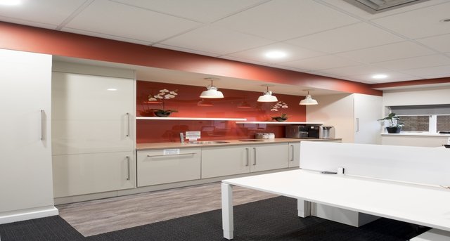 Wellington House, East Road, Cambridge, Cambridgeshire CB1 1BH — office space for rent, photo 3