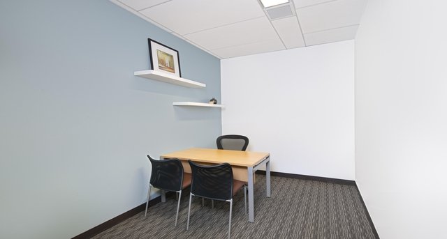 Rent office Wells Fargo Center_5-1