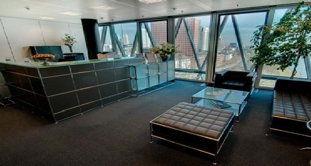 Westhafenplatz 1, Westhafenplatz 1, Westhafenplatz 1 — office space for rent, photo 1