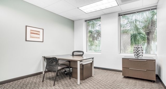 Sewa pejabat Weston Pointe II_3-1