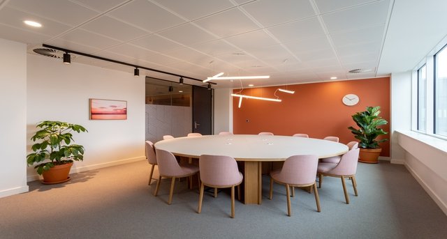 Sewa pejabat Woking Town Centre_2-1
