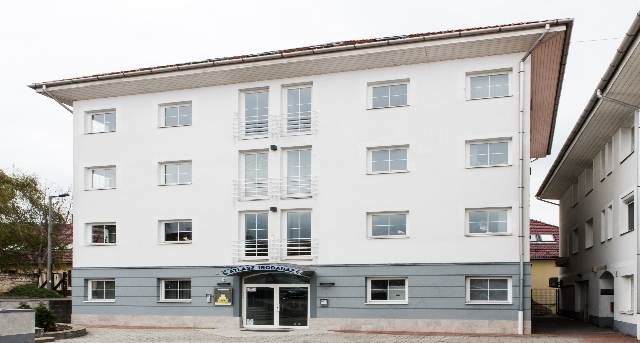 Zurich Consulting Ltd., Budaors, Ebner Gyorgy koz 4., Budaors_1 임대 사무실-1
