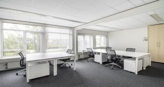 Rent office Buston City