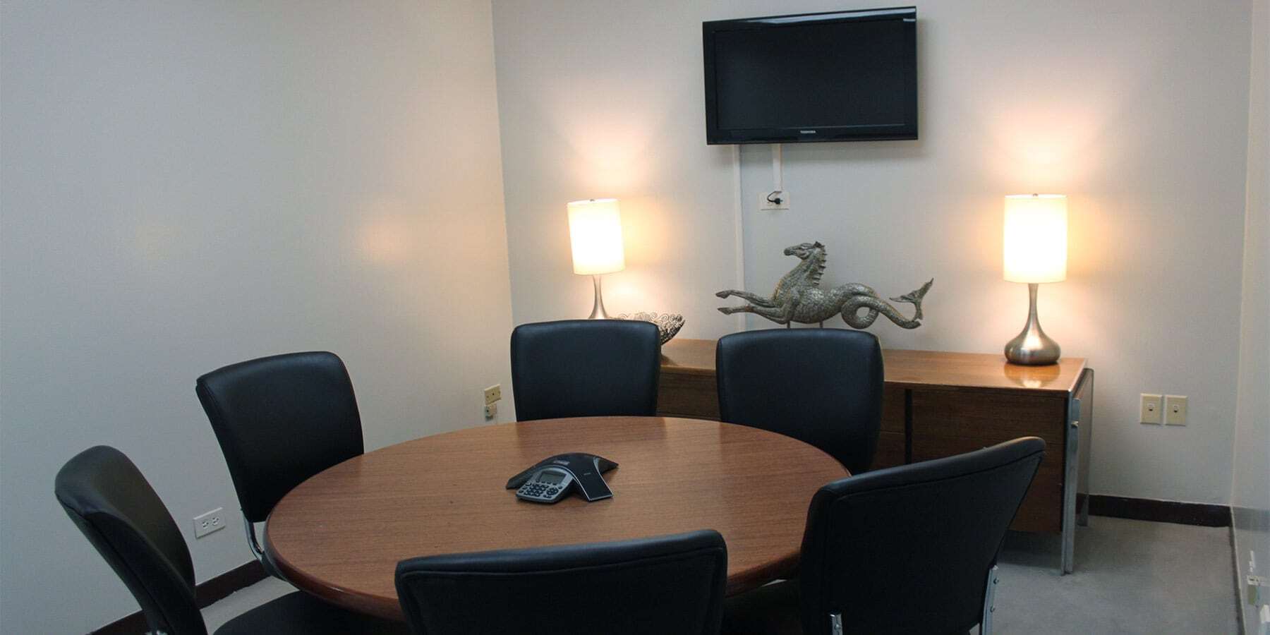 Oak Street 30, Oak Street 30, New York, NY 11701 — office space for rent, photo 6