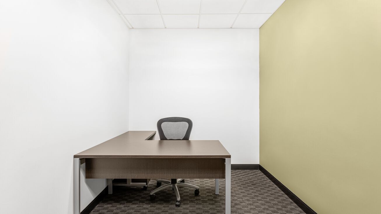 104 West 40th Street, 104 West 40th Street, New York, NY 10018 — office space for rent, photo 3
